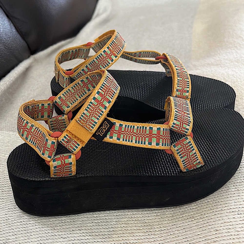 Gently worn TEVA platform sandals
